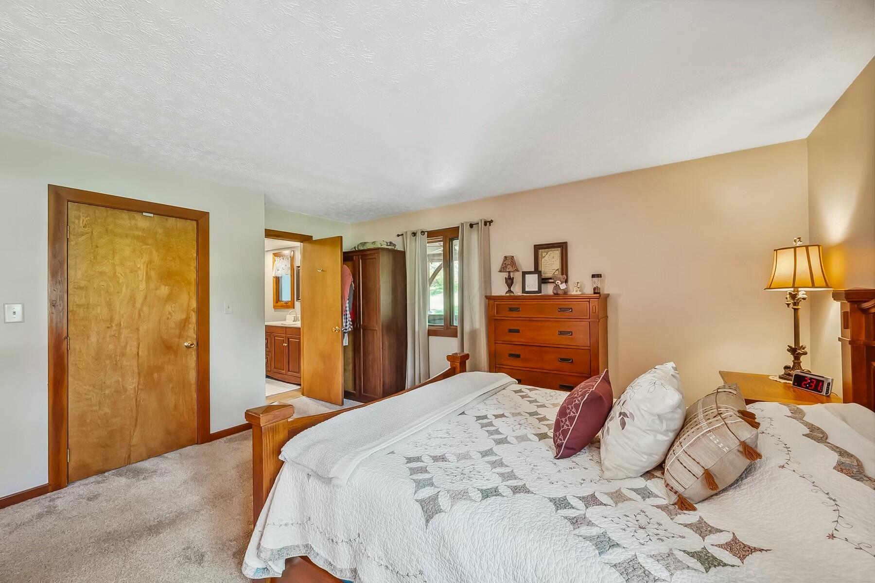 356 Carpenter Road Columbus, OH 43230 - Photo 40 of 66 tempImageZhNTGI