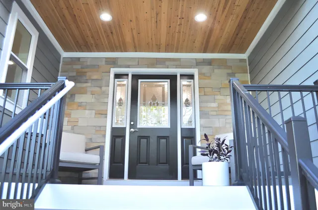 $795,000 | 628 Black Bear Road, Maurertown, VA 22644