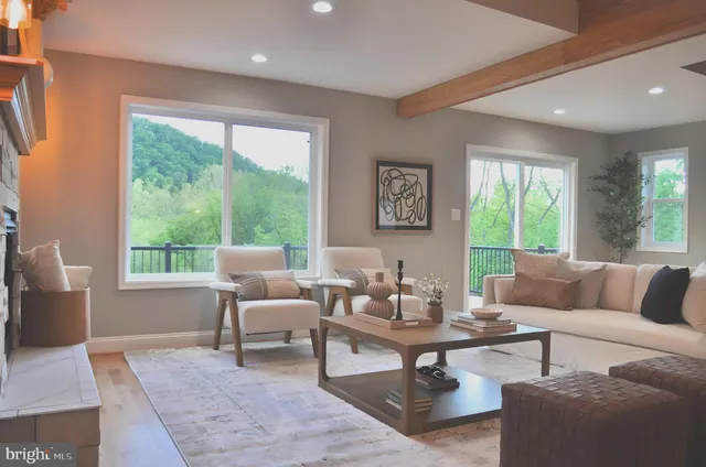 $795,000 | 628 Black Bear Road, Maurertown, VA 22644