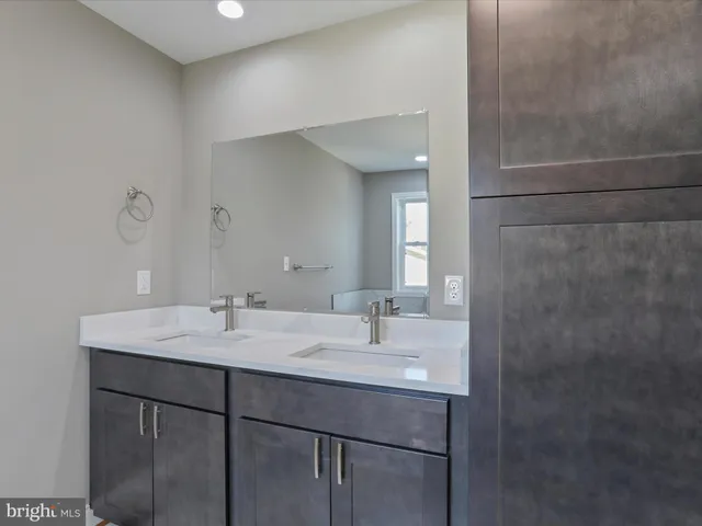 $795,000 | 628 Black Bear Road, Maurertown, VA 22644