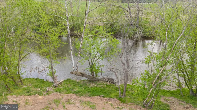 $795,000 | 628 Black Bear Road, Maurertown, VA 22644