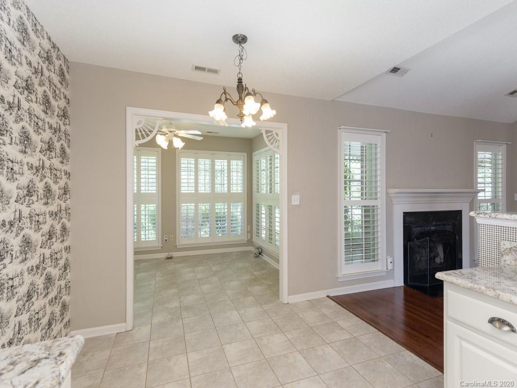 86 Stonehollow Road Fletcher, NC 28732 - Photo 10 of 23 a view of livingroom with window