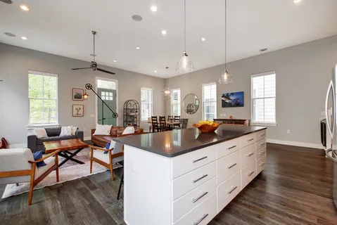 $739,000 | 4810 Springdale Road, Austin, TX 78723