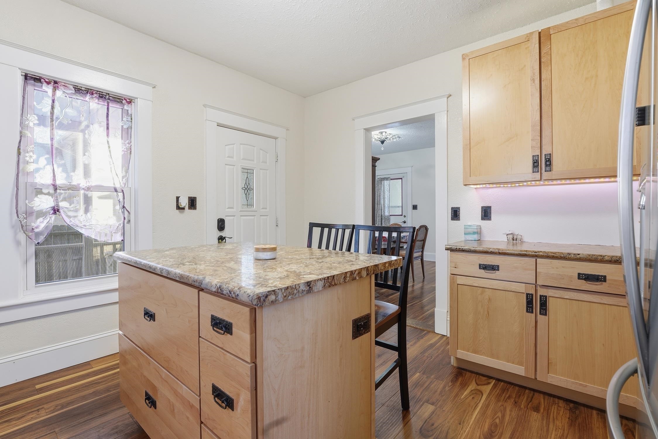 204 Linden Street Fort Atkinson, WI 53538 - Photo 11 of 33