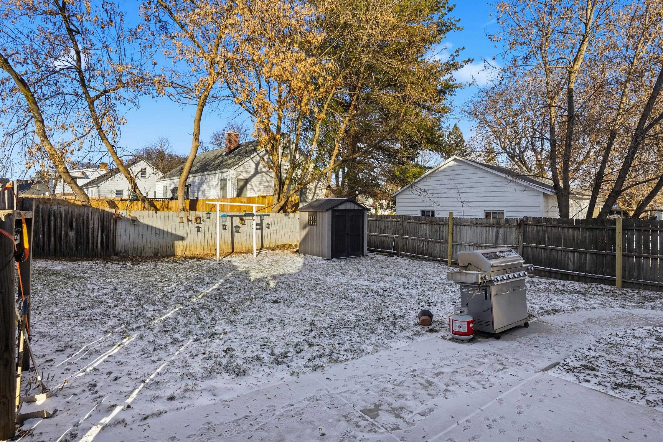 204 Linden Street Fort Atkinson, WI 53538 - Photo 6 of 33