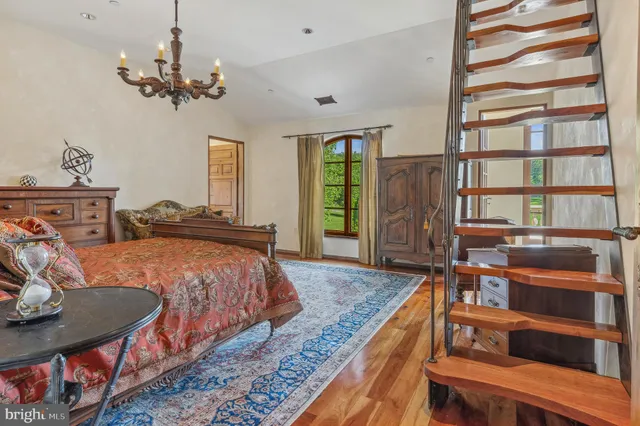 $9,950,000 | 13320 Signal Tree Lane, Potomac, MD 20854