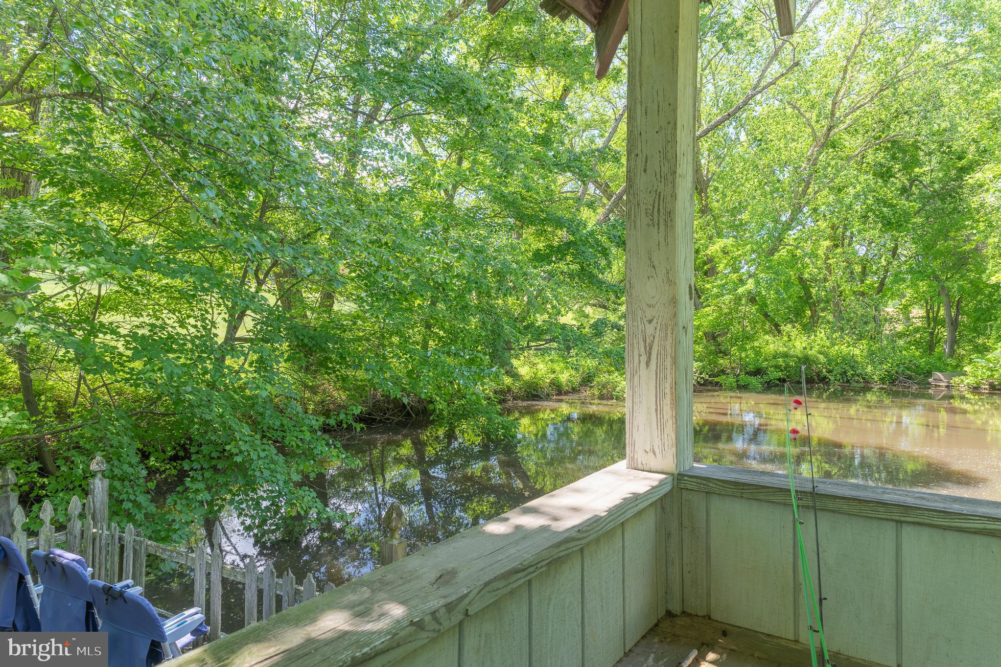 13320 Signal Tree Lane Potomac, MD 20854 - Photo 127 of 143 picnic, fish, bird watch, read.. pondside