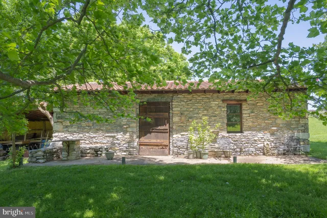 $9,950,000 | 13320 Signal Tree Lane, Potomac, MD 20854