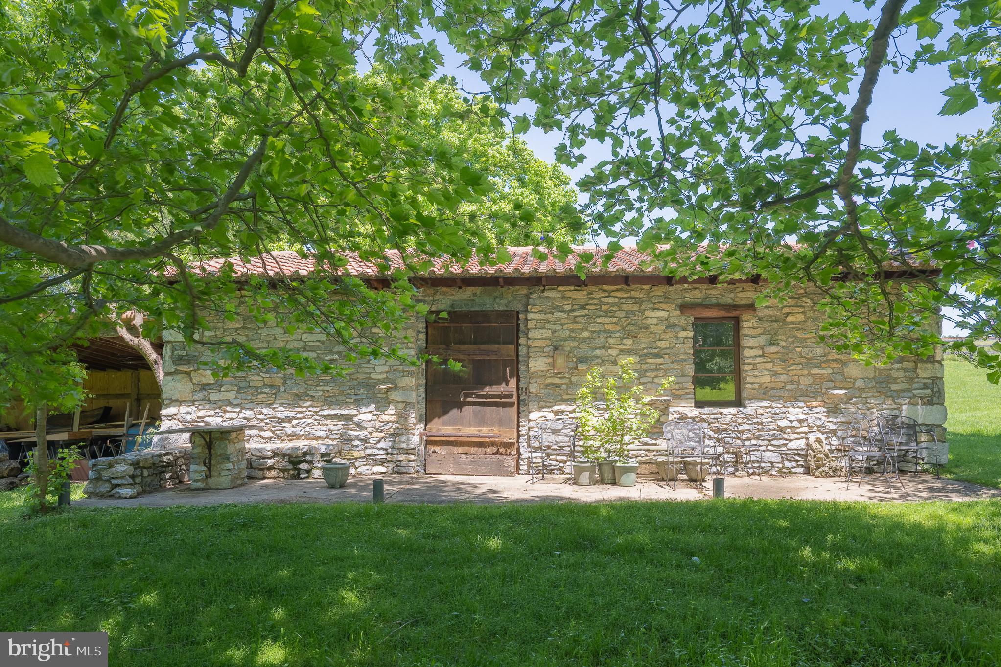 13320 Signal Tree Lane Potomac, MD 20854 - Photo 133 of 143 Stone barn with Terra cotta roof