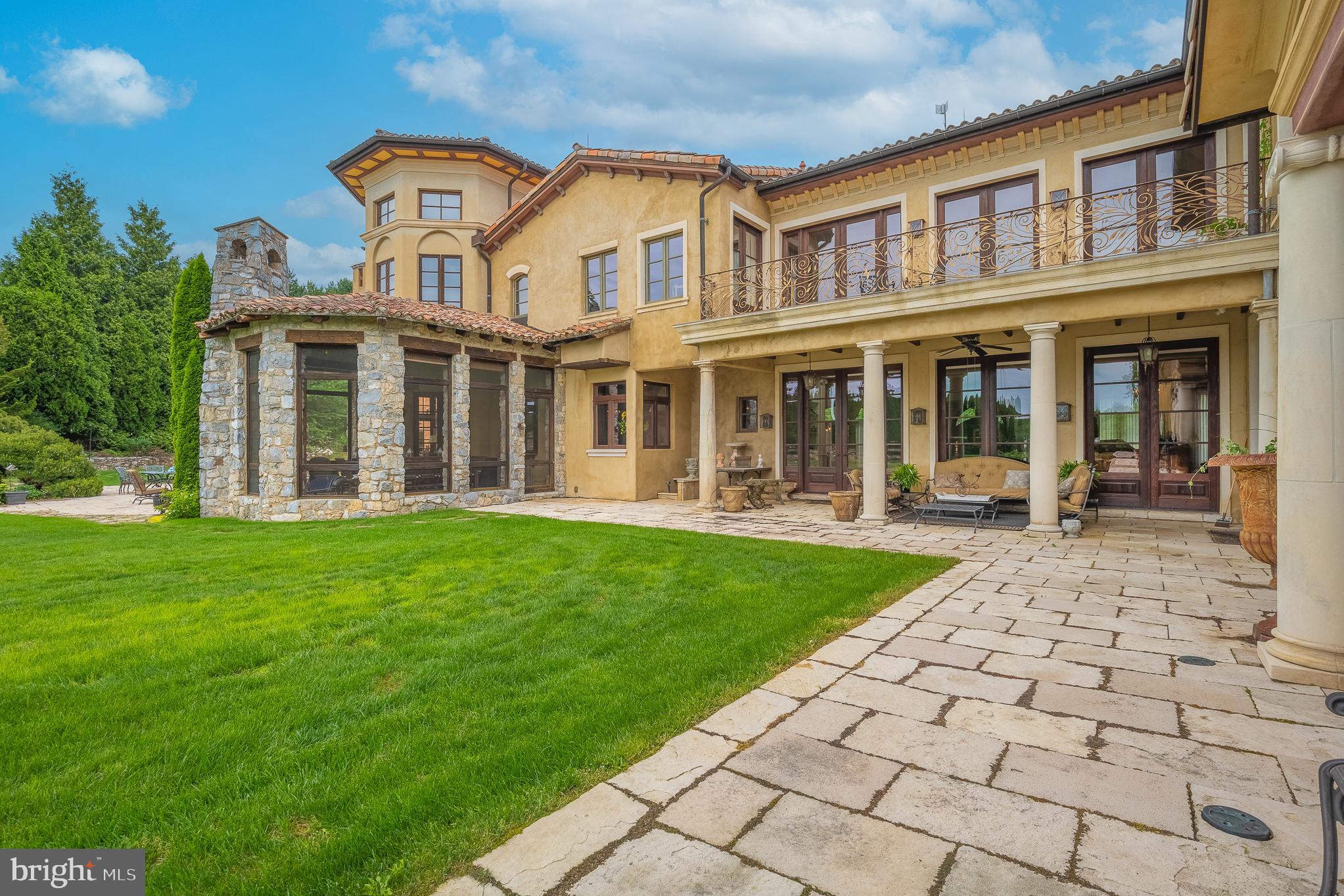 13320 Signal Tree Lane Potomac, MD 20854 - Photo 45 of 143 Gold limestone specially quarried preserves color