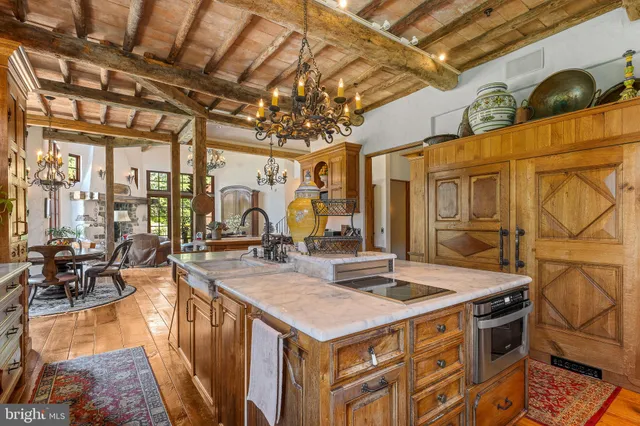 $9,950,000 | 13320 Signal Tree Lane, Potomac, MD 20854