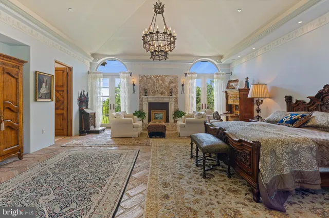 $9,950,000 | 13320 Signal Tree Lane, Potomac, MD 20854