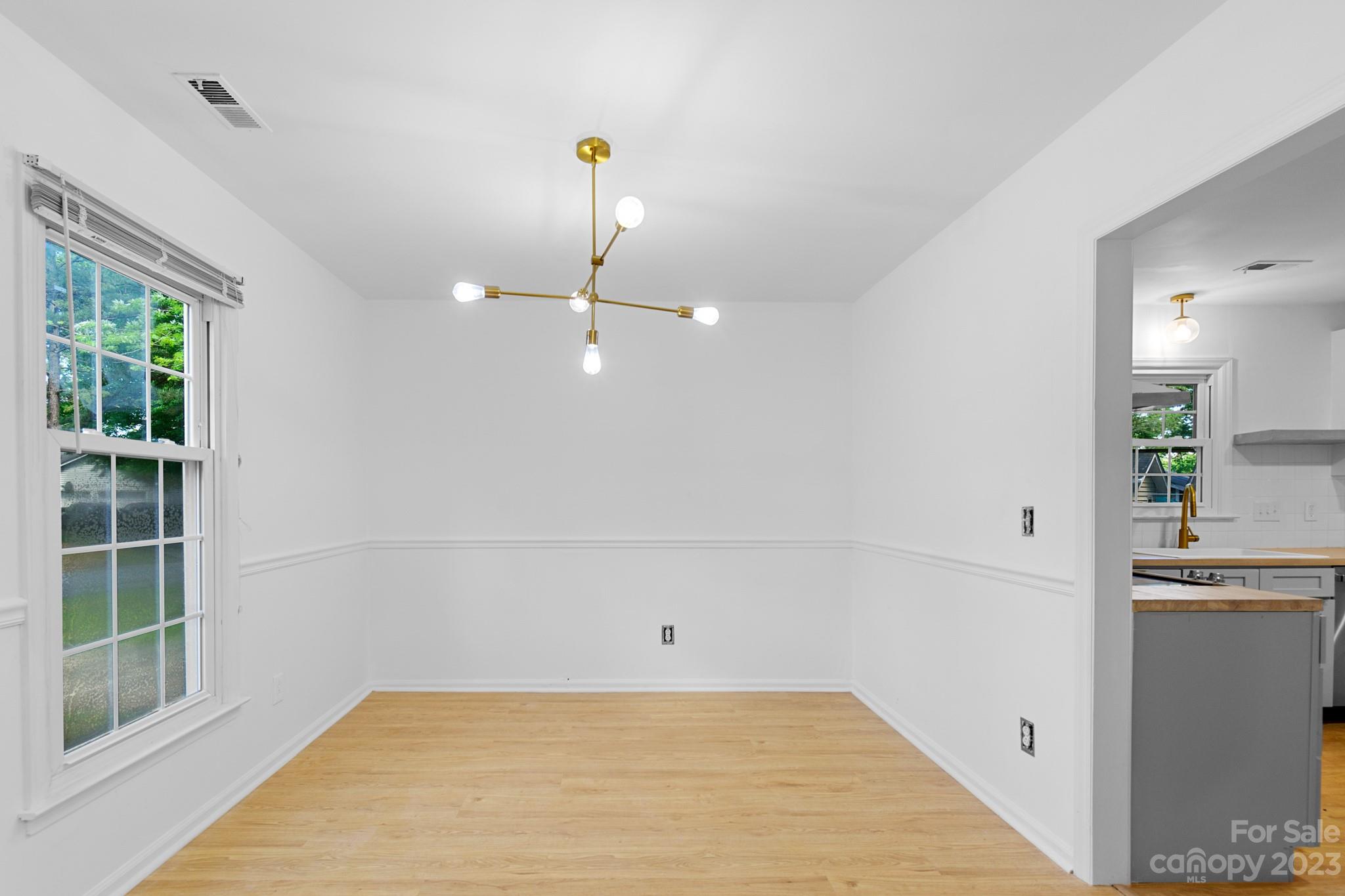8519 Stoneface Road Charlotte, NC 28214 - Photo 10 of 16 Gallery Image 10