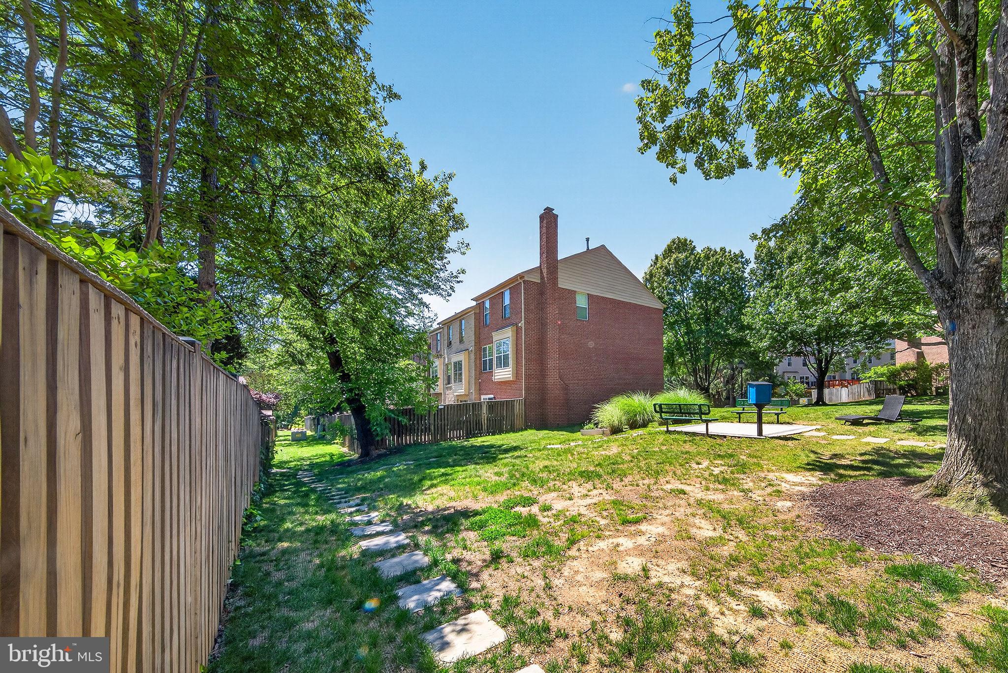 4867 Carriagepark Road Fairfax, VA 22032 - Photo 32 of 50
