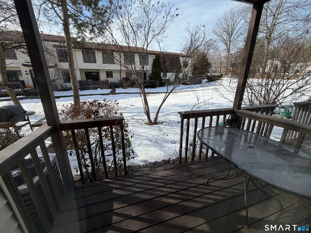 $2,500 | 155 Cottonwood Road, Unit 155, Newington, CT 06111