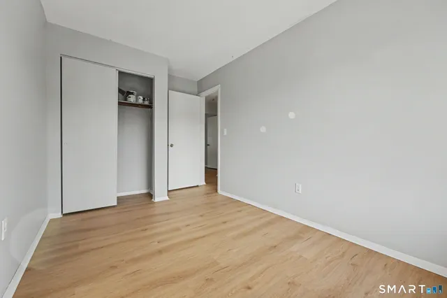 $2,500 | 155 Cottonwood Road, Unit 155, Newington, CT 06111