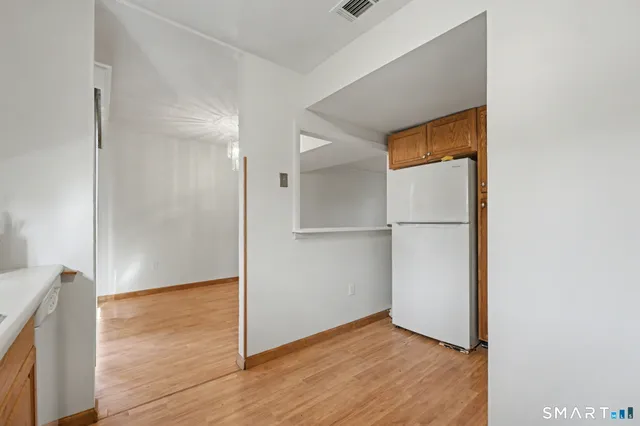 $2,500 | 155 Cottonwood Road, Unit 155, Newington, CT 06111