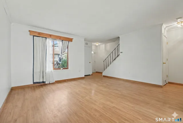 $2,500 | 155 Cottonwood Road, Unit 155, Newington, CT 06111