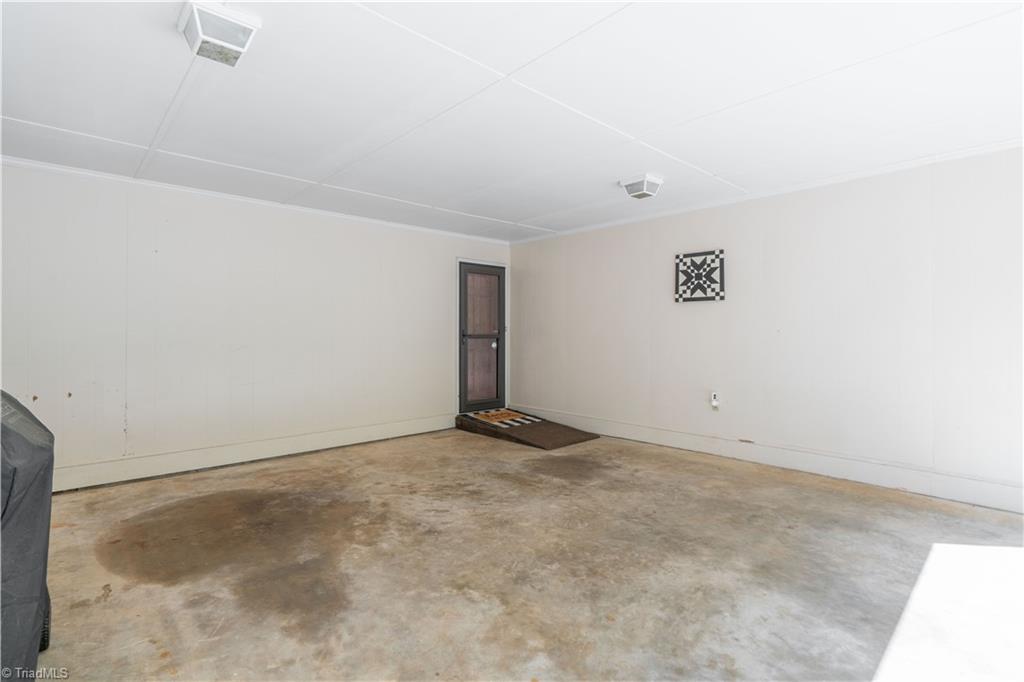 6270 Balsom Road Pfafftown, NC 27040 - Photo 28 of 29 Gallery Image 28