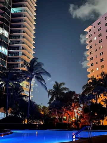 $2,400 | 3001 South Ocean Drive, Unit 335, Hollywood, FL 33019