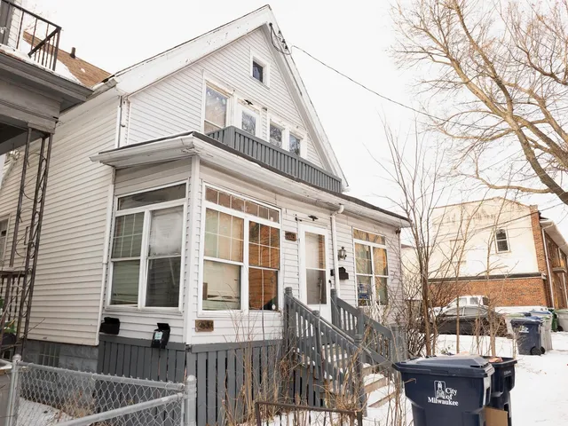 $125,000 | 2133 South 20th Street, Milwaukee, WI 53215