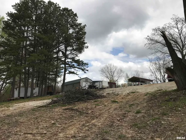 $295,000 | 5435 Hickory Ridge Road, Pomona, IL 62975