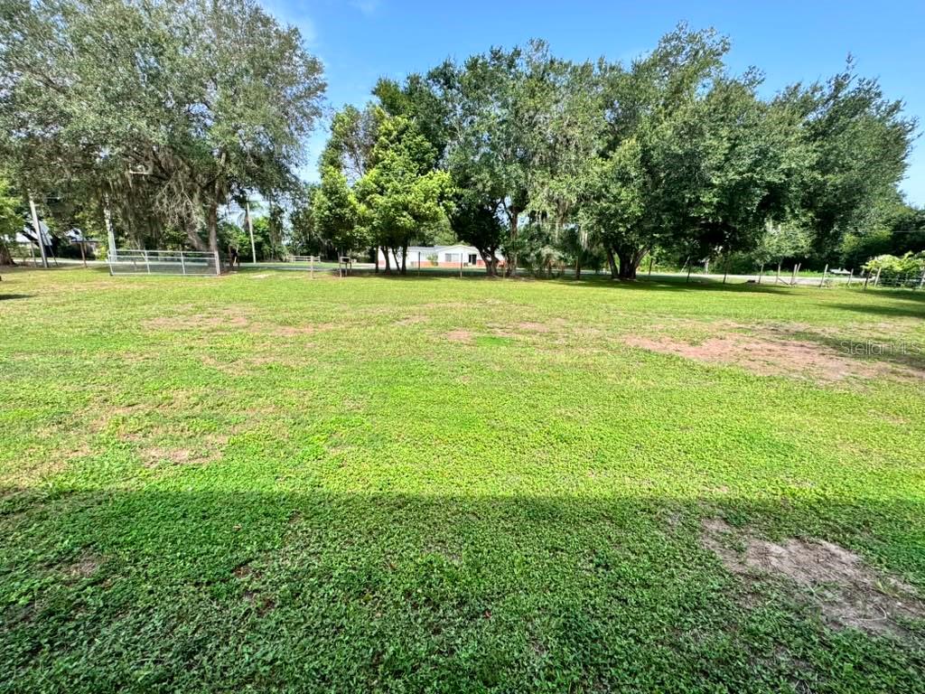 3904 Cork Road Plant City, FL 33563 - Photo 2 of 13