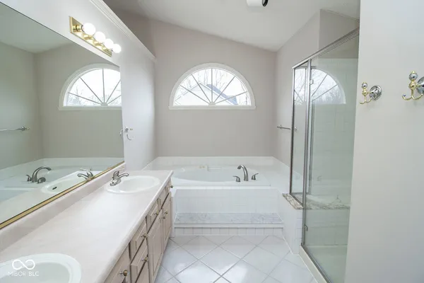 $494,900 | 5200 Lake Point Drive, Carmel, IN 46033