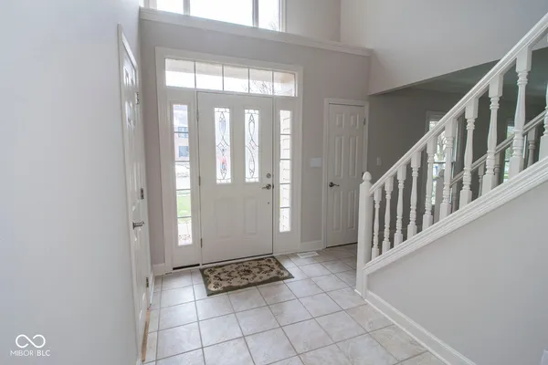 $494,900 | 5200 Lake Point Drive, Carmel, IN 46033