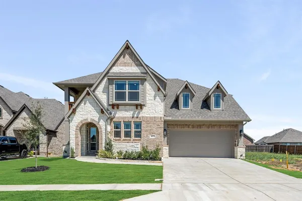 $519,900 | 1073 Raptor Road, Alvarado, TX 76009