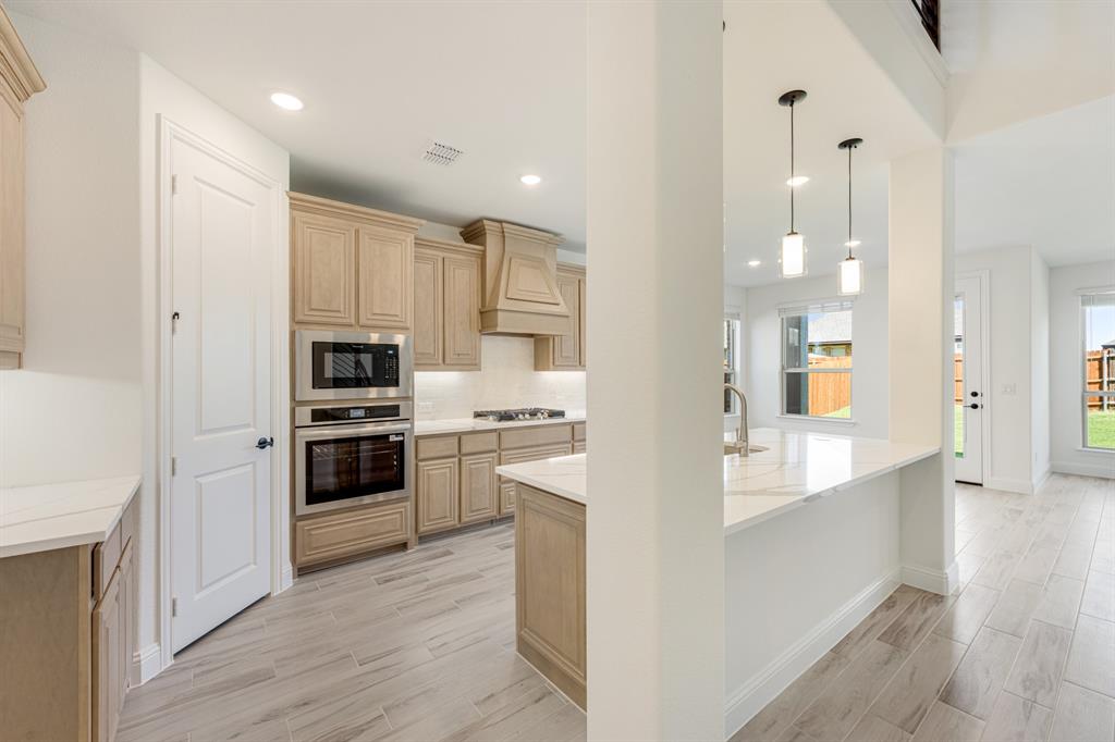 1073 Raptor Road Alvarado, TX 76009 - Photo 11 of 40