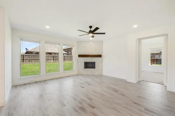 $519,900 | 1073 Raptor Road, Alvarado, TX 76009