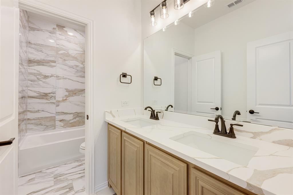 1073 Raptor Road Alvarado, TX 76009 - Photo 34 of 40