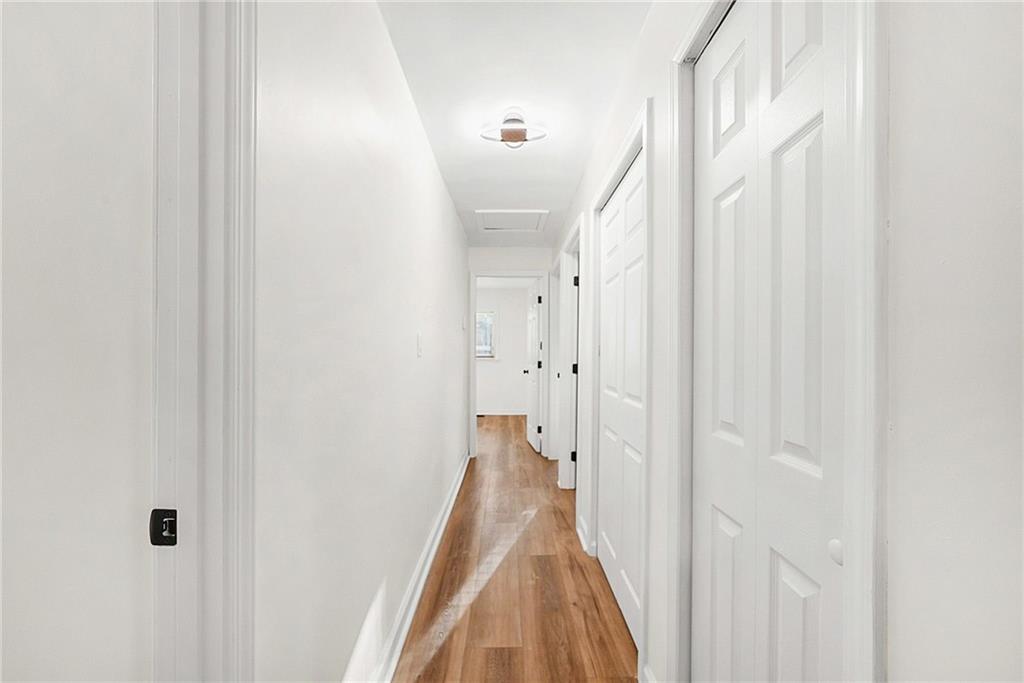 578 Alfred Road Northwest Atlanta, GA 30331 - Photo 8 of 21 Gallery Image 8