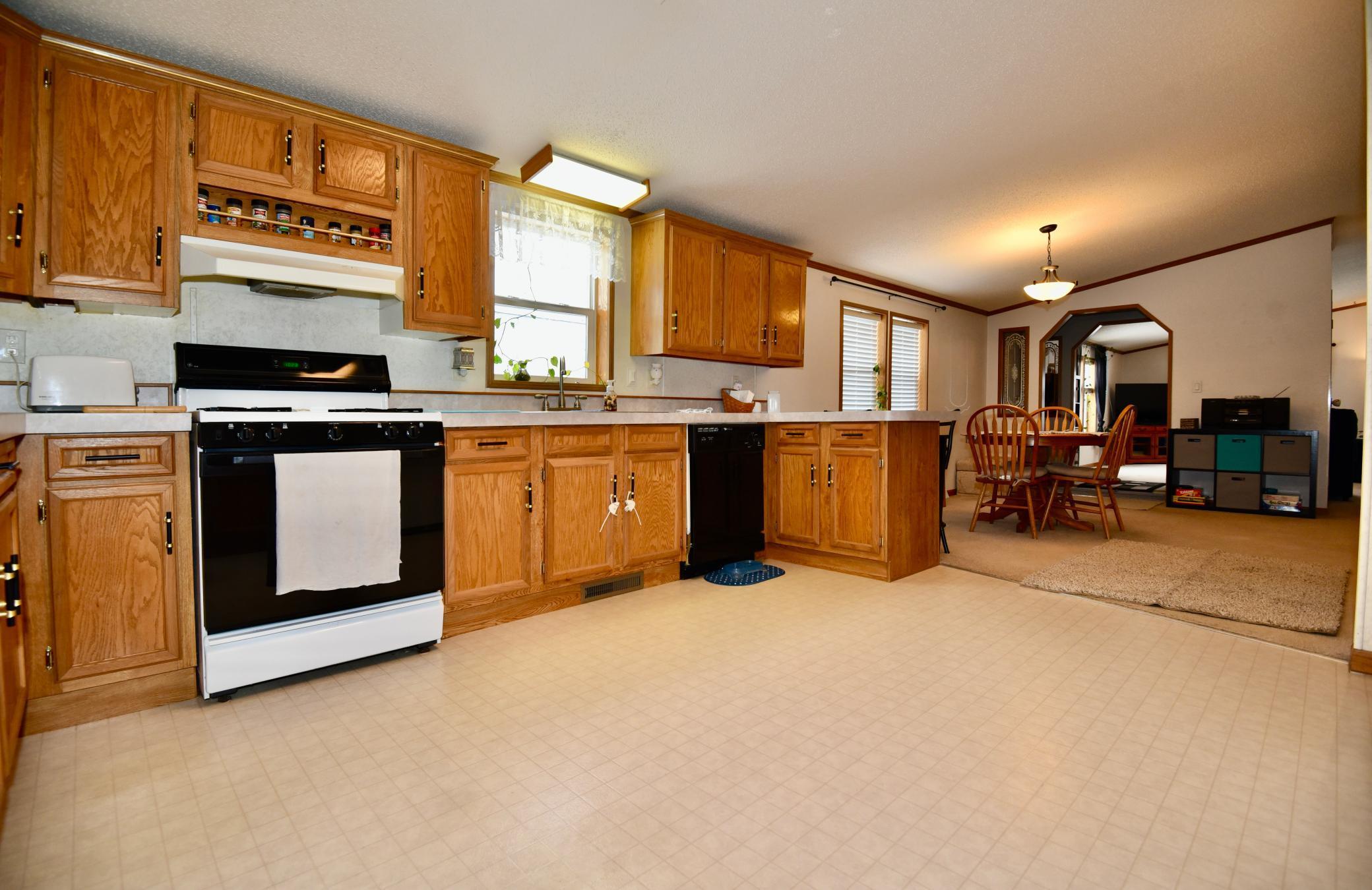 460 1st Street East Milaca, MN 56353 - Photo 9 of 32