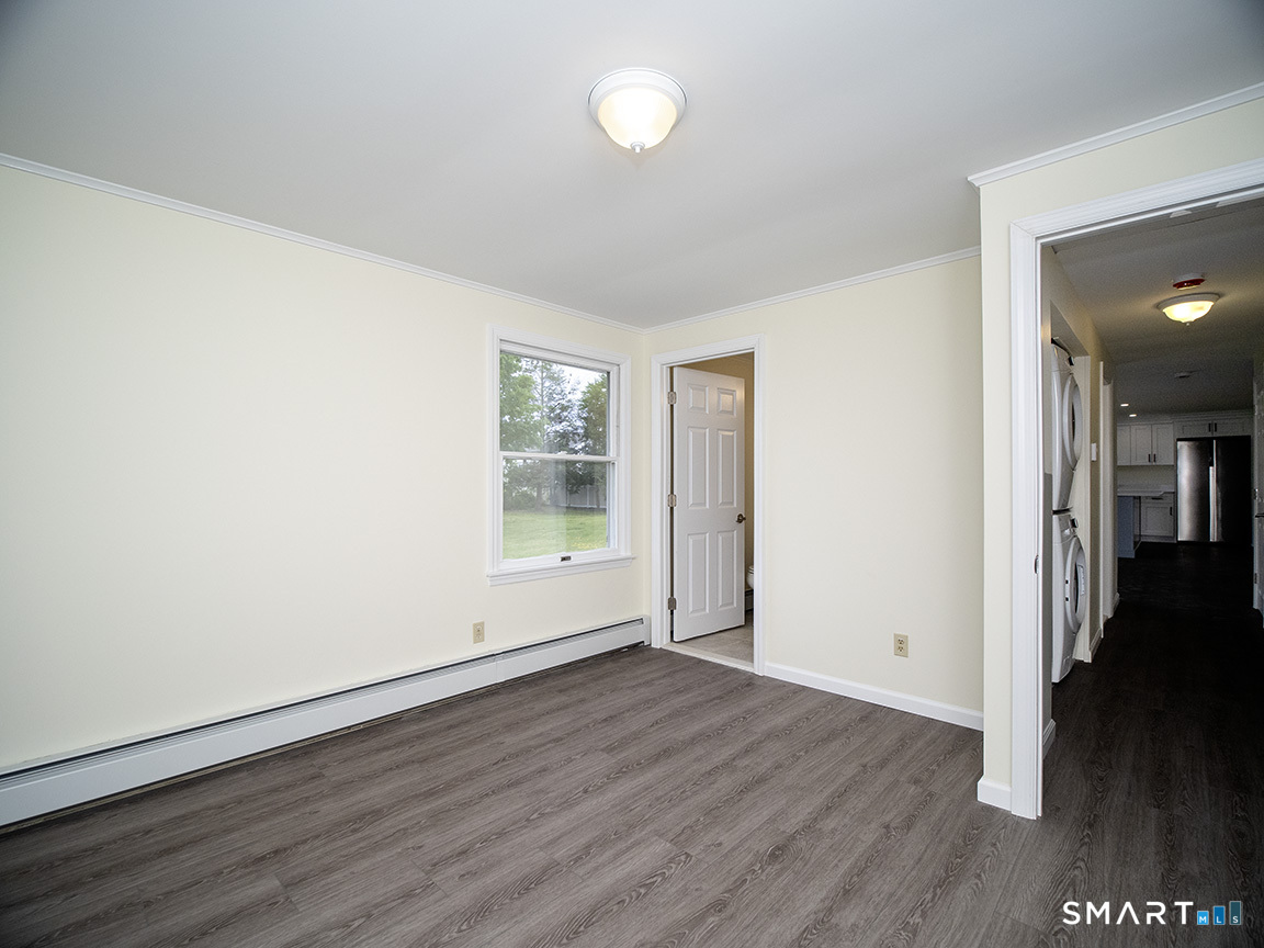 6 Warren Road Woodbridge, CT 06525 - Photo 28 of 35