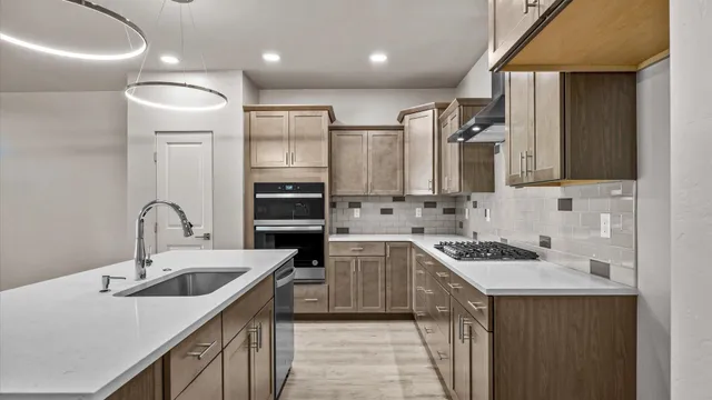 $890,197 | 392 West Ridges Boulevard, Unit B, Grand Junction, CO 81507