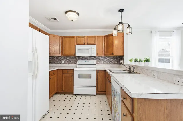 $205,000 | 3126 Nittany Drive, Dover, PA 17315