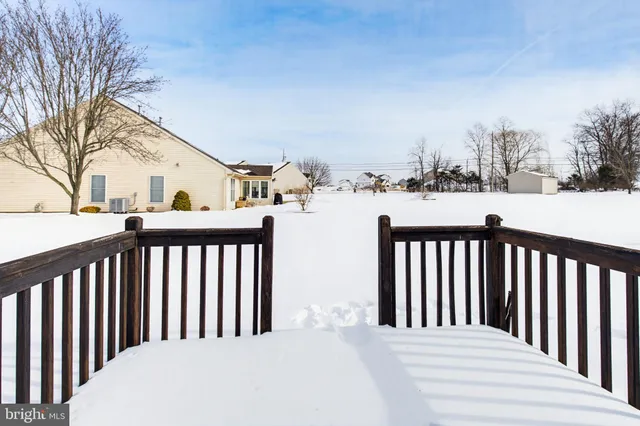 $205,000 | 3126 Nittany Drive, Dover, PA 17315