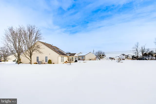 $205,000 | 3126 Nittany Drive, Dover, PA 17315