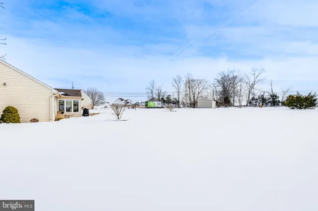 $205,000 | 3126 Nittany Drive, Dover, PA 17315