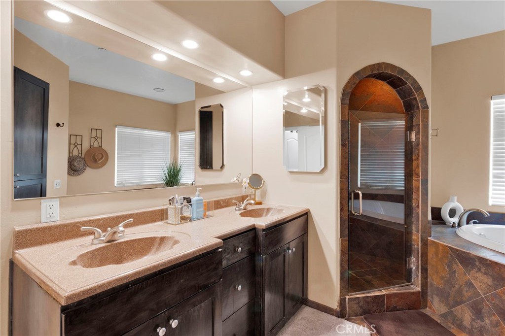 1030 Elsinore Road Pinon Hills, CA 92372 - Photo 48 of 75