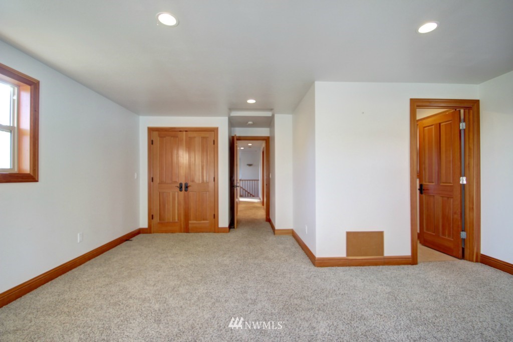 14022 Dodge Valley Road Mount Vernon, WA 98273 - Photo 12 of 24