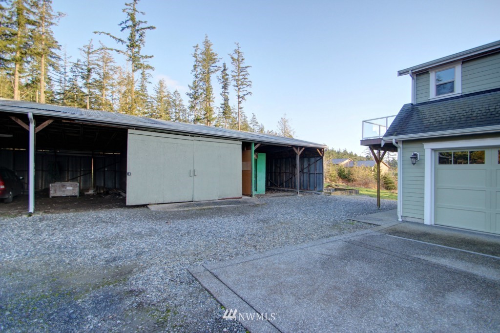 14022 Dodge Valley Road Mount Vernon, WA 98273 - Photo 17 of 24