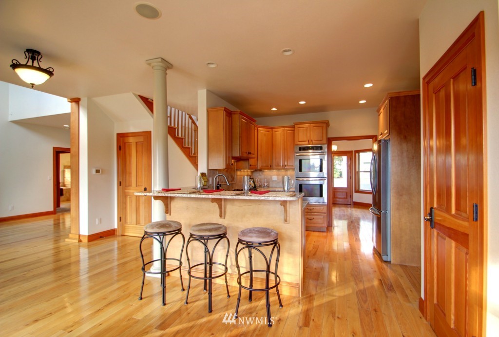 14022 Dodge Valley Road Mount Vernon, WA 98273 - Photo 5 of 24