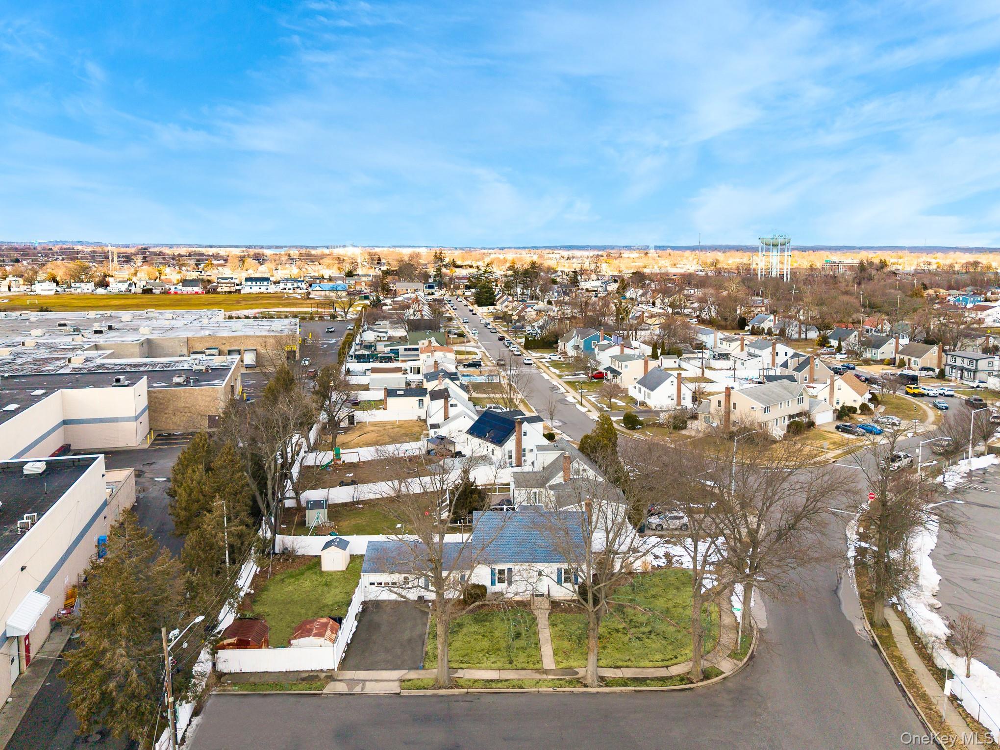 3683 Hawk Road Levittown, NY 11756 - Photo 29 of 41 a view of a city