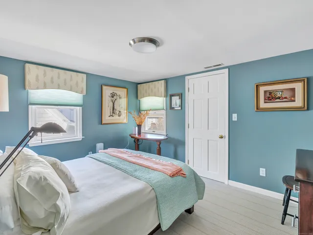 $1,499,999 | 12 Norwood Avenue, Milford, CT 06460