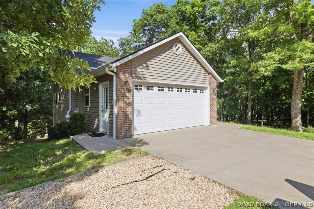 158 Apache Road Lake Ozark, MO 65049 - Photo 4 of 70