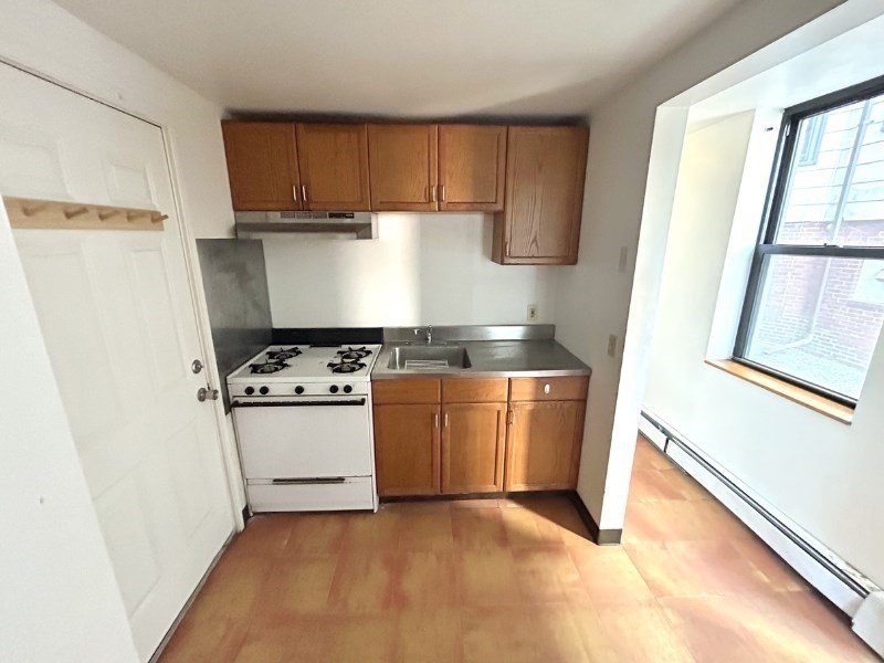 22 University Road, Unit 1B Brookline, MA 02446 - Photo 2 of 13