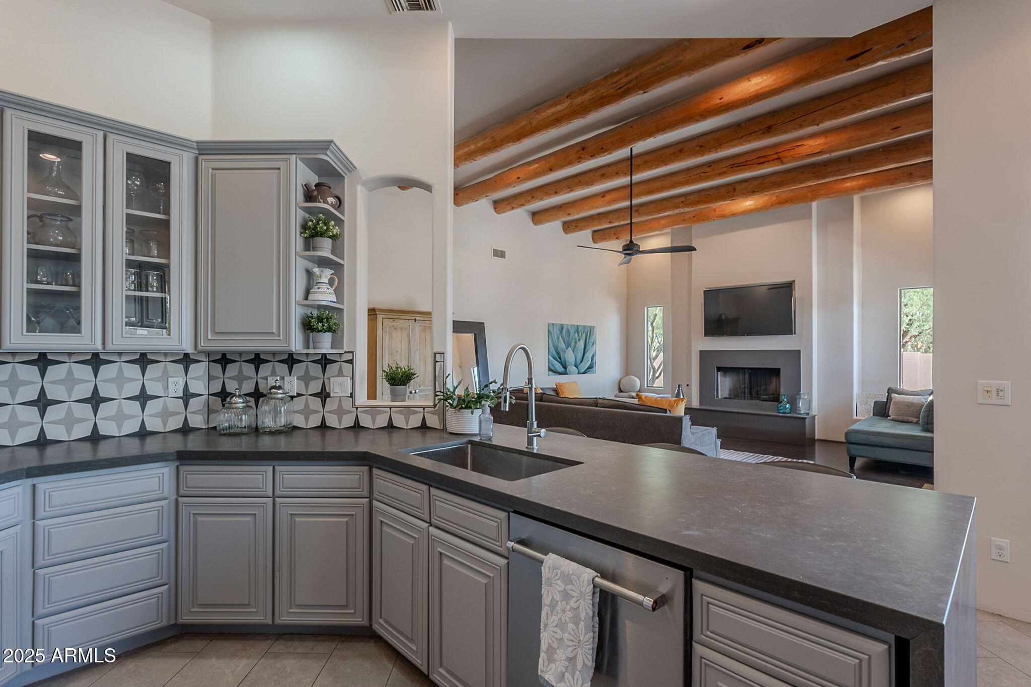 3405 East Knox Road Phoenix, AZ 85044 - Photo 4 of 64 Kitchen